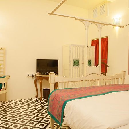 Bed and Breakfast The Ivy House Kalkutta Exterior foto